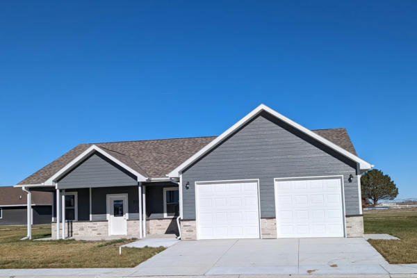 712 WASHINGTON ST, COZAD, NE 69130 - Image 1