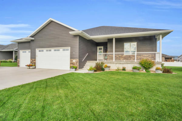 911 17TH AVE, KEARNEY, NE 68845 - Image 1